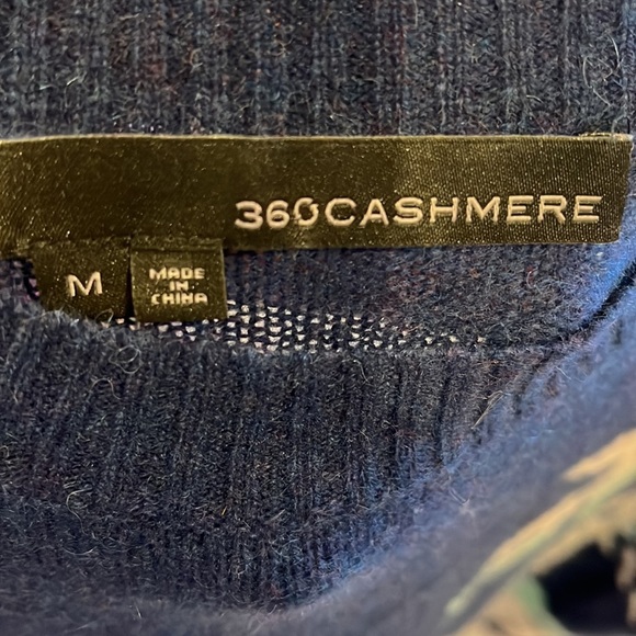 360 Cashmere Navy Blue Palm Tree Sweater - Picture 3 of 5